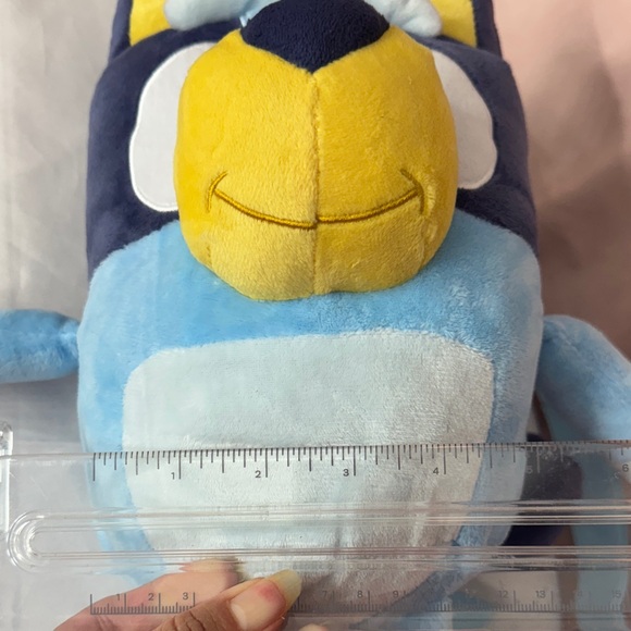 Bluey Plush Backpack - Picture 8 of 8